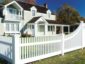 White-PVC-Vinyl-Picket-Fence-FM-404-For-Backyard-011-300x225